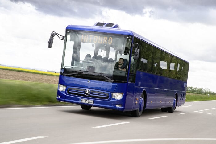 Mercedes-Benz Intouro M 2021