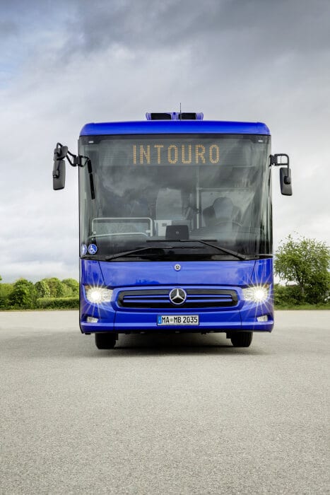 Mercedes-Benz Intouro M 2021