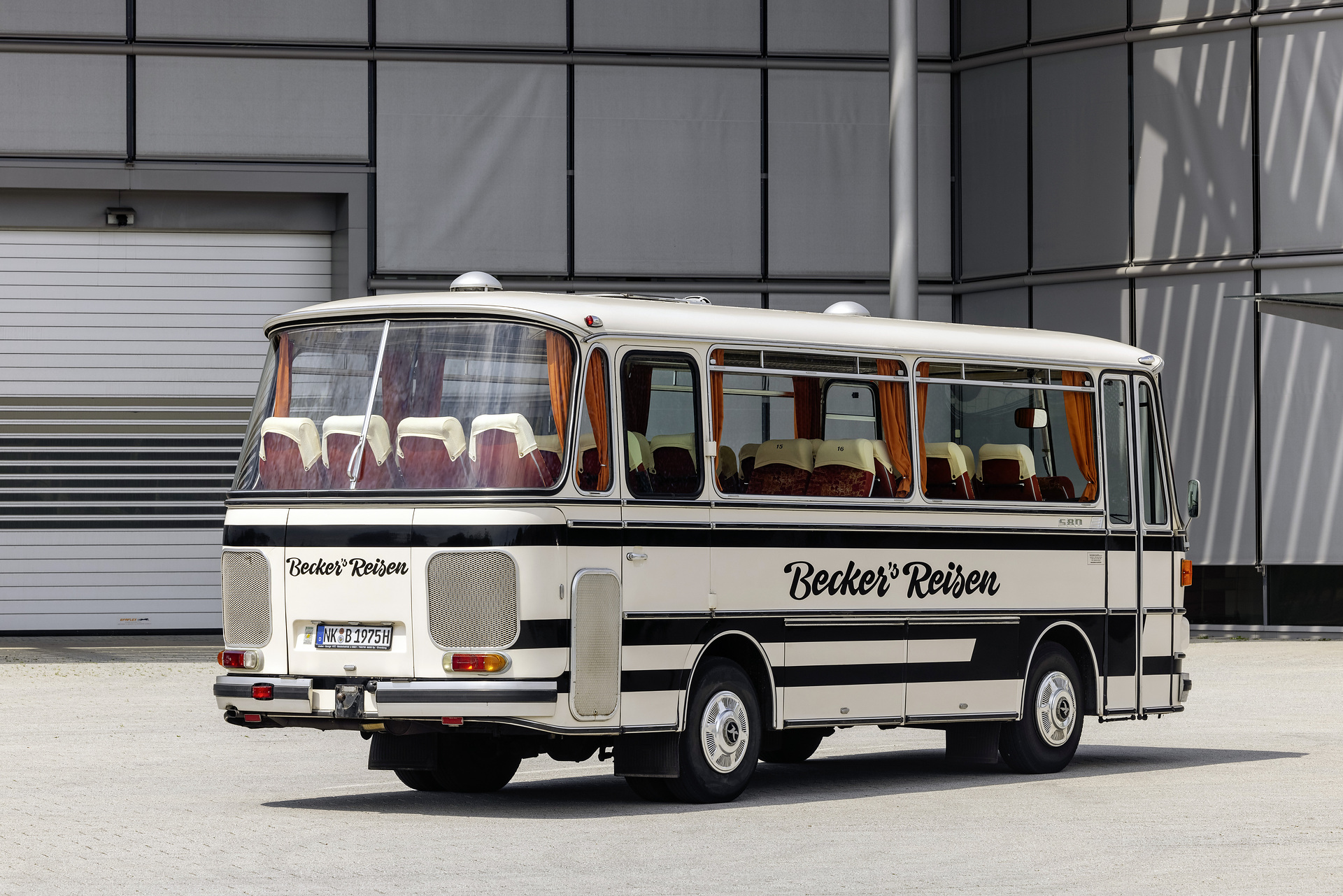 70 Years Setra brand 2021 - Setra S 80 (1975) 70 Years Setra brand 2021
