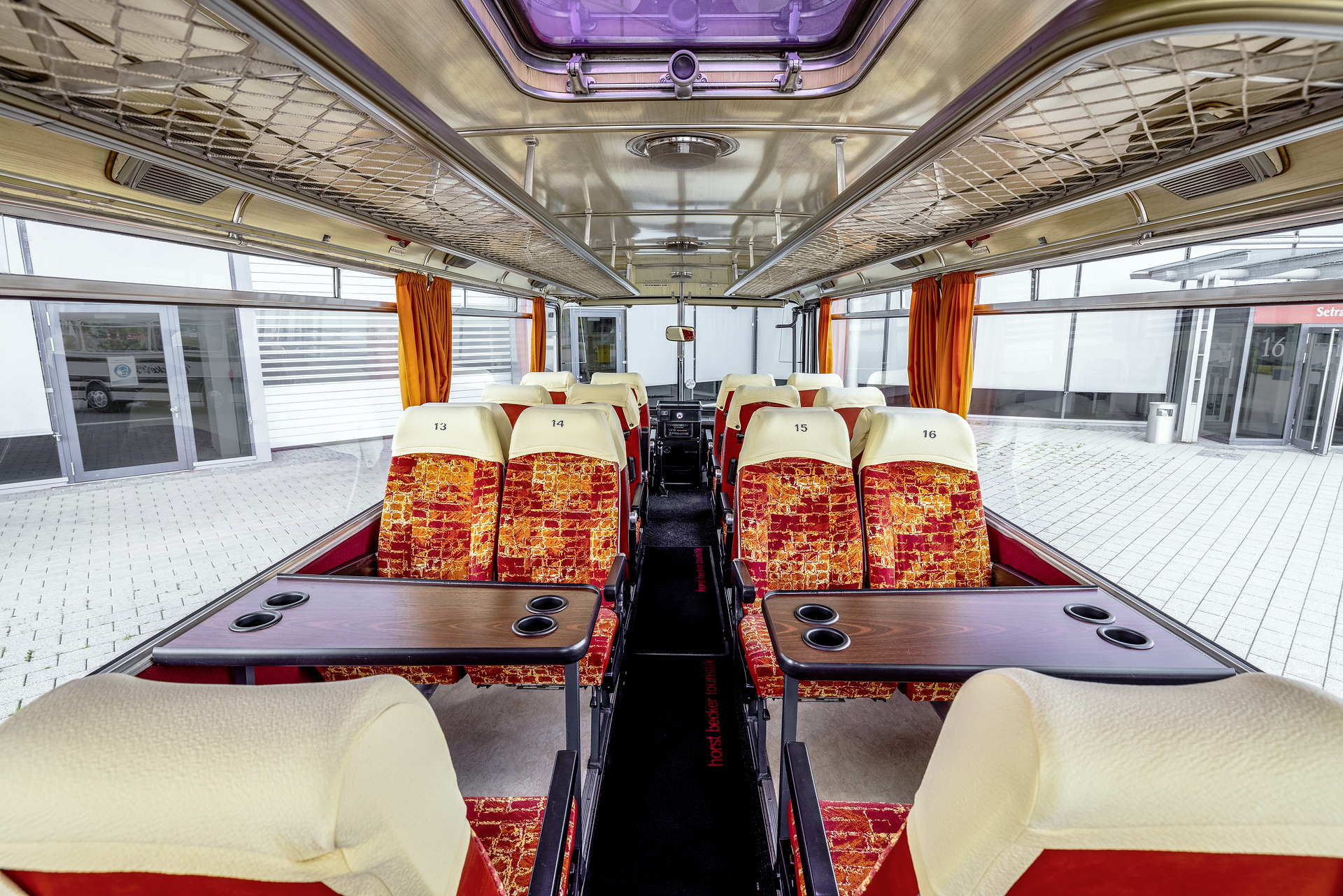 70 Years Setra brand 2021 - Setra S 80 (1975) 70 Years Setra brand 2021
