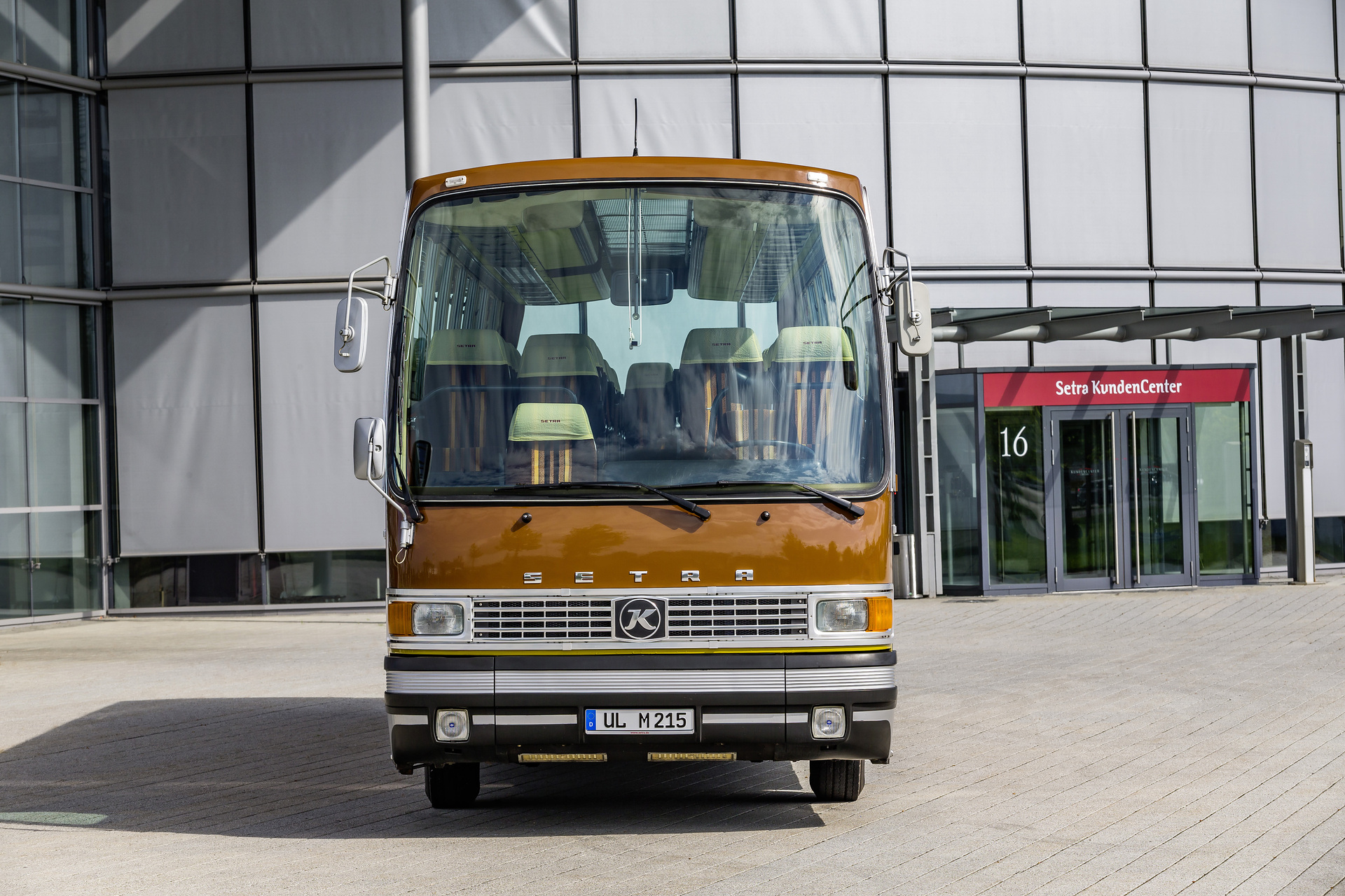 70 Years Setra brand 2021 - Setra S 215 HD (1976) 70 Years Setra brand 2021