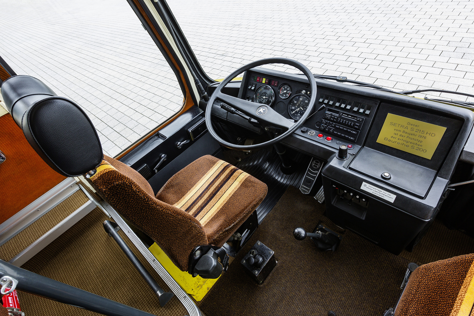 70 Years Setra brand 2021 - Setra S 215 HD (1976) 70 Years Setra brand 2021