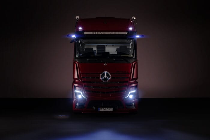 The Actros L: Mercedes-Benz Trucks sets new standards in the premium segment for long-distance haulage trucks