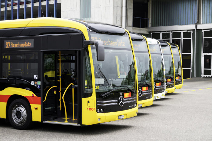 Mercedes-Benz elektrisiert die Nordwestschweiz: Fünf eCitaro fahren ab sofort lokal emissionsfrei für die Baselland Transport AG (BLT) – acht weitere werden folgen