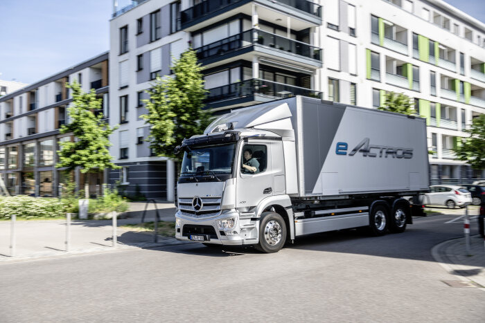 Mercedes-Benz eActros Weltpremiere 2021