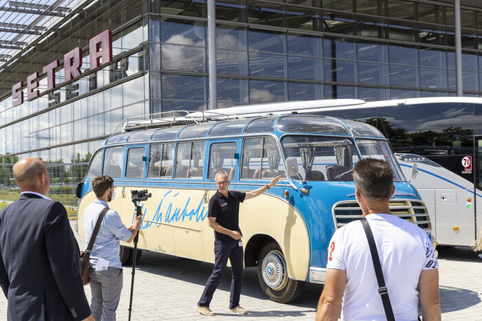 70 Jahre SETRA und 25 Jahre OmniPLUS