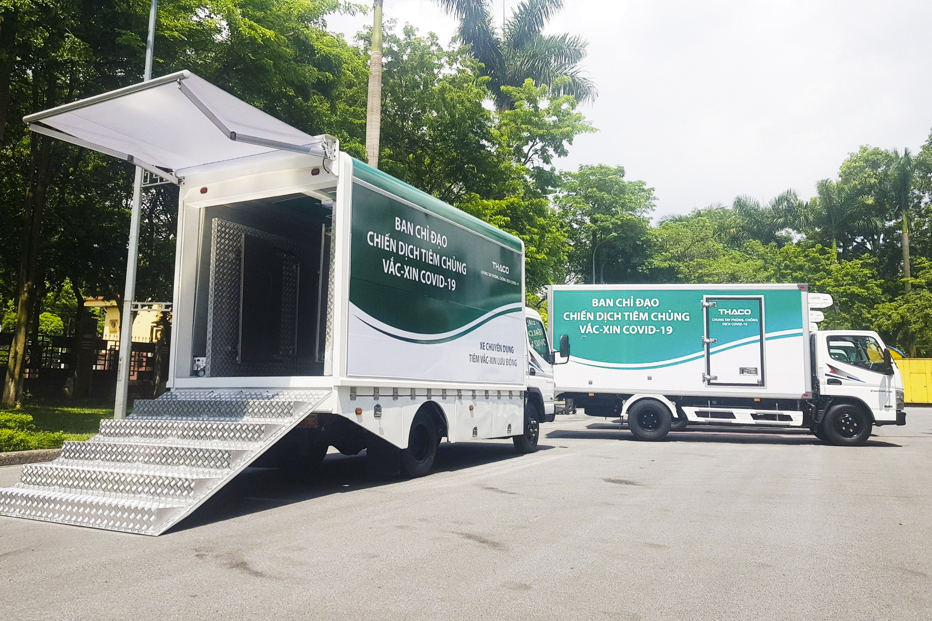 126 FUSO Canter Leicht-Lkw für vietnamesische Covid-19-Impfkampagne
