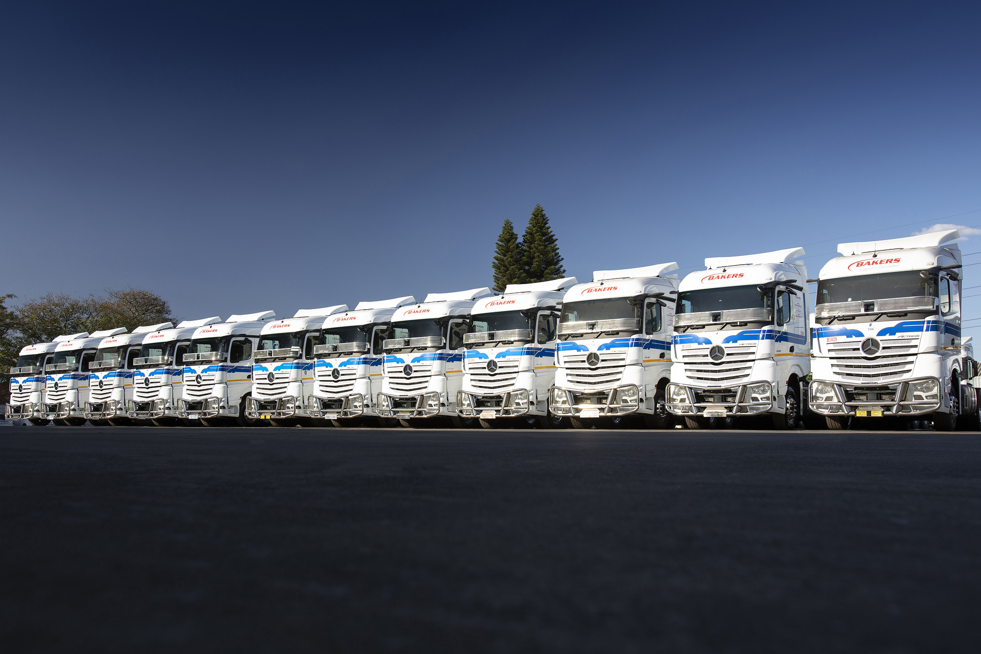 Large delivery for Daimler Truck in South Africa: Bakers SA Limited picks up 90 Mercedes-Benz Actros Large delivery for Daimler Truck in South Africa: Bakers SA Limited picks up 90 Mercedes-Benz Actros