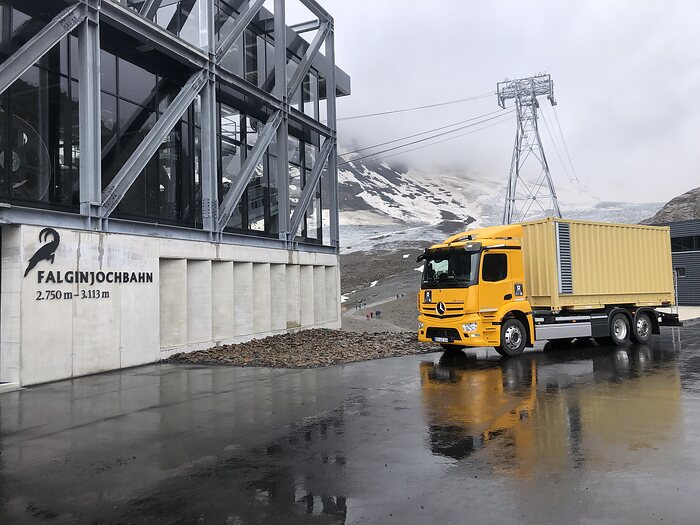 Vollelektrischer Gipfelstürmer: Mercedes-Benz eActros zum Test in Südtirol