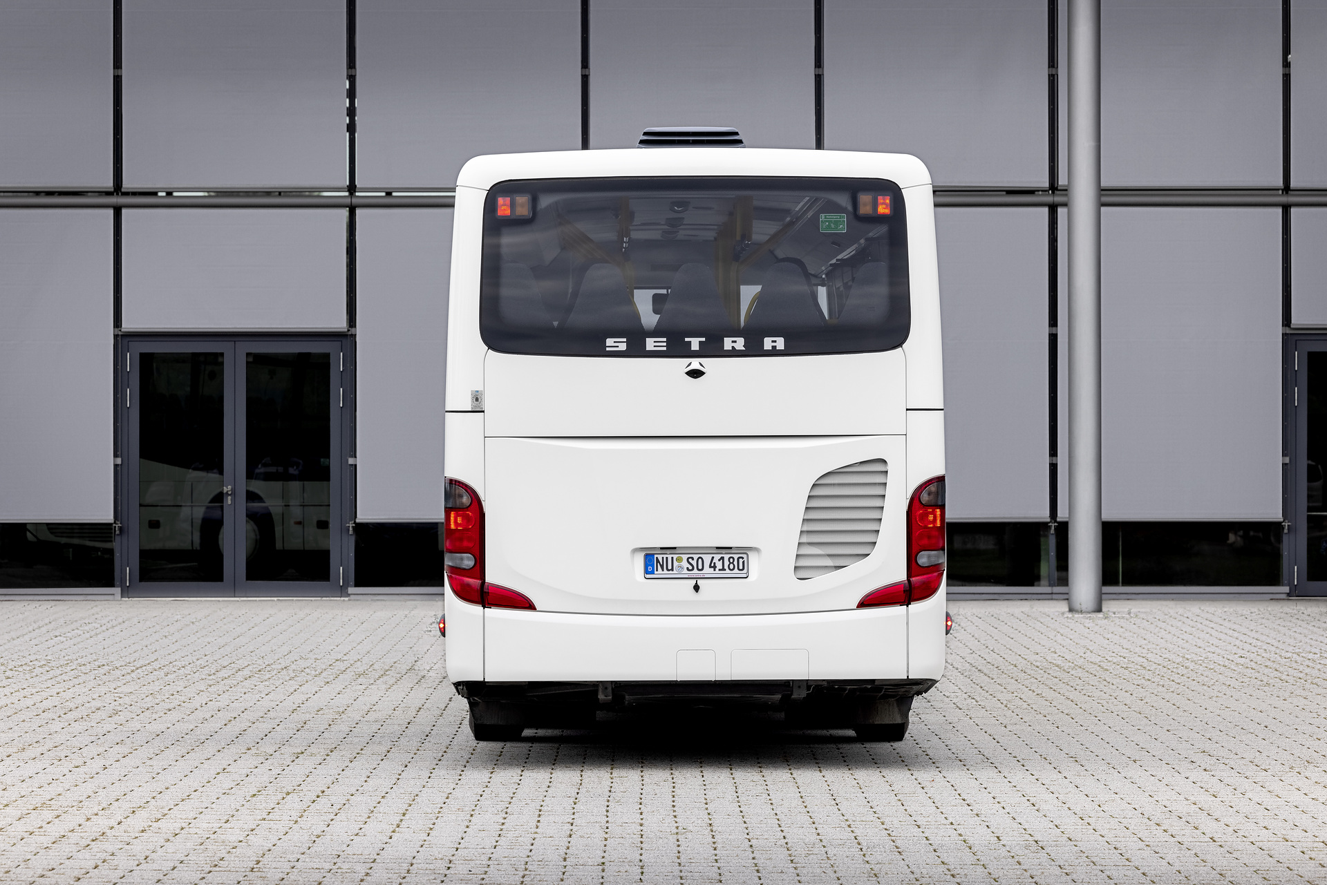 Test vehicle S 418 LE business