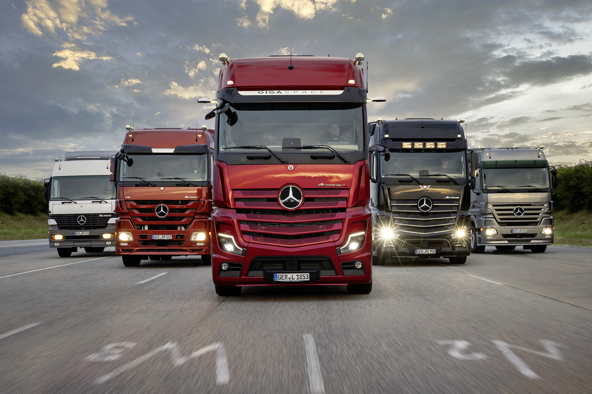 25 Jahre Mercedes-Benz Actros