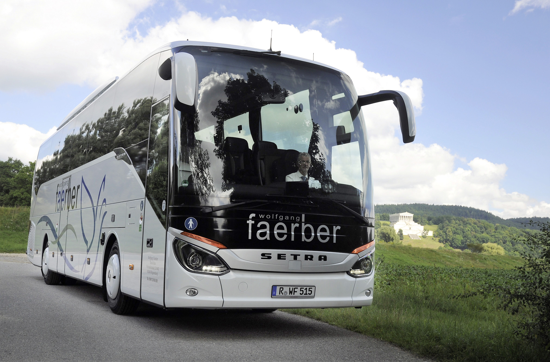 Ein Setra als neues Markenzeichen Ein Setra als neues Markenzeichen