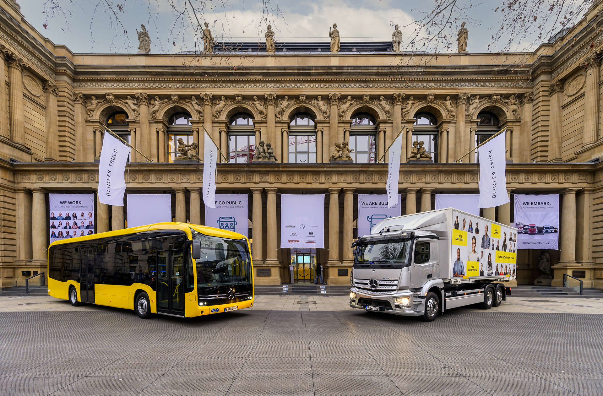 Daimler Truck launched on stock exchange as an independent company