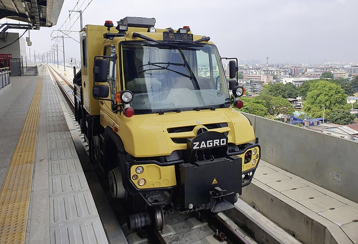 Two Unimogs for rail/road applications in Bangkok