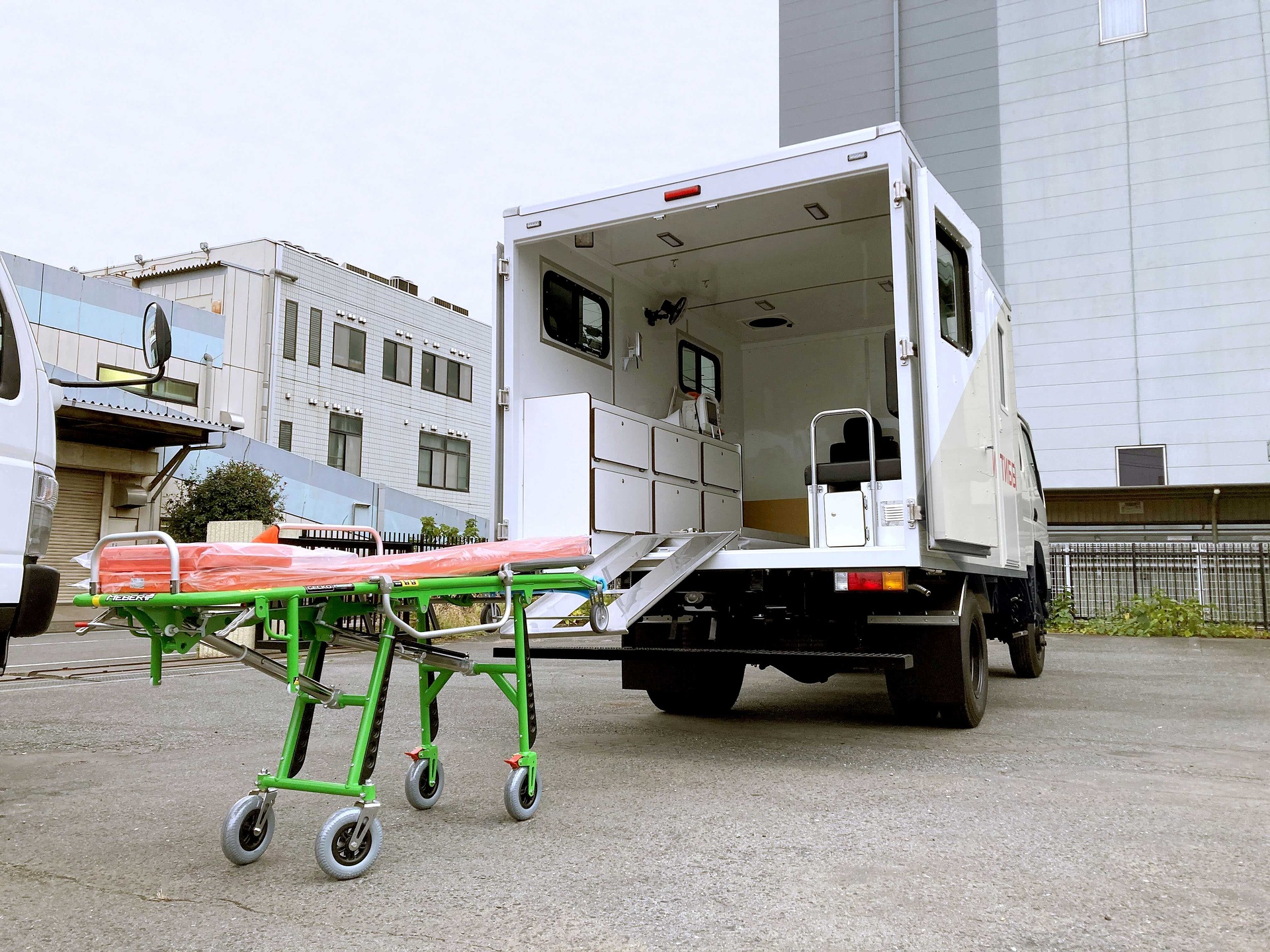 Mitsubishi Fuso to ship 10 light-duty Canter trucks to support medical care in Tajikistan Mitsubishi Fuso to ship 10 light-duty Canter trucks to support medical care in Tajikistan