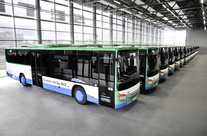 35 Setra für drei Unternehmen