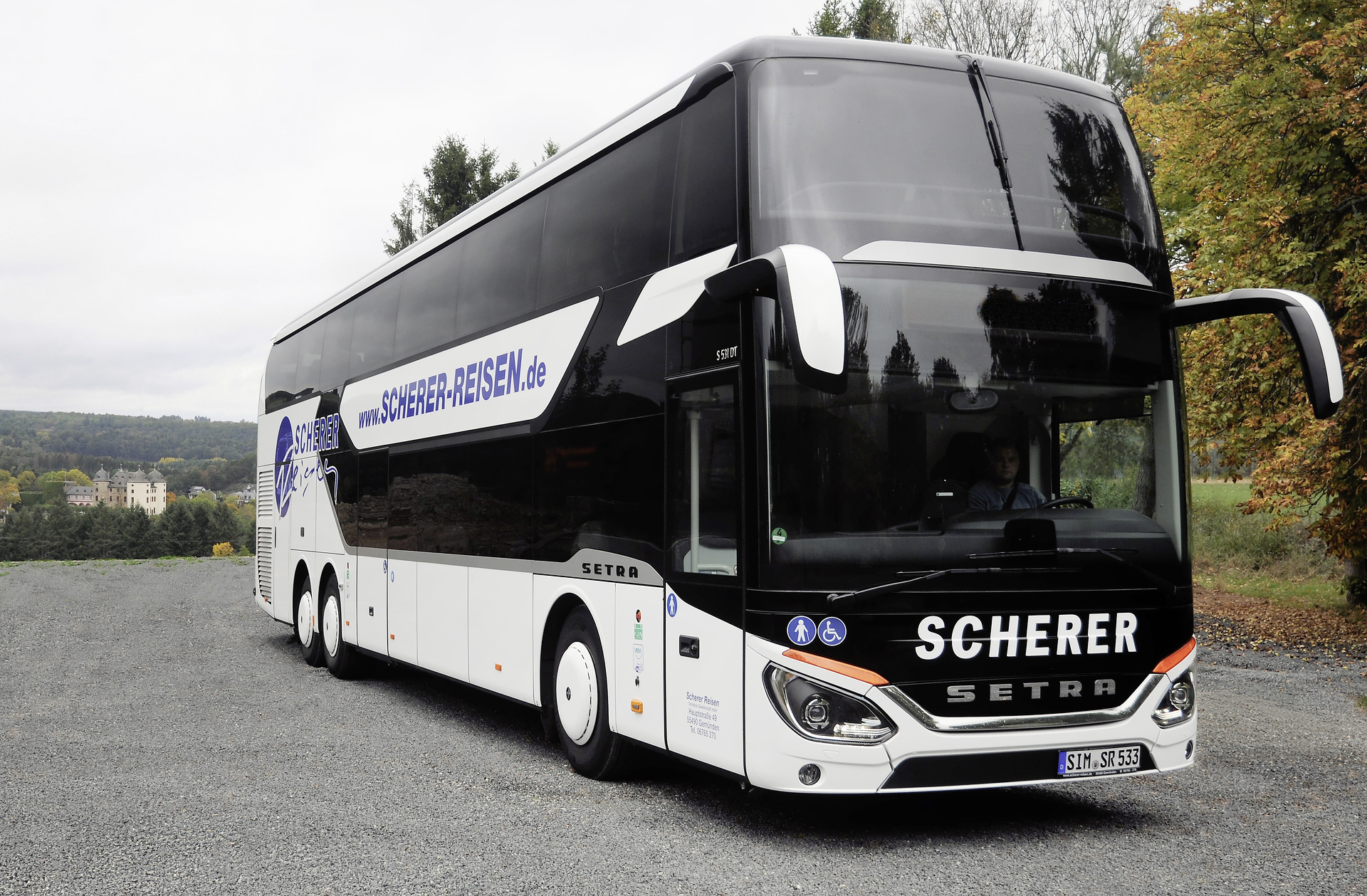 15 Setra Doppelstockbusse für die Mosel-Region. 15 Setra Doppelstockbusse für die Mosel-Region