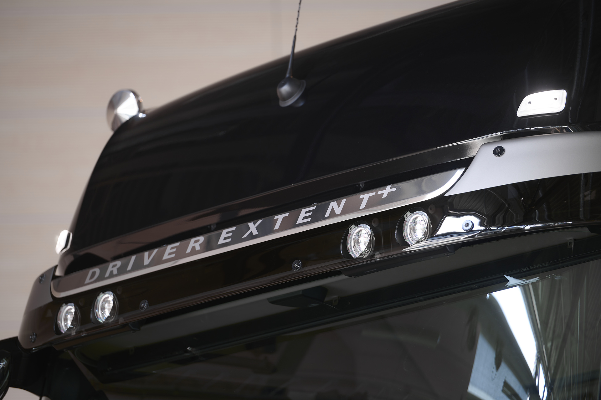 Streng limitiert: Der neue Actros L Driver Extent+ Streng limitiert: Der neue Actros L Driver Extent+