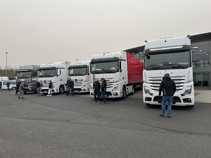 Daimler Truck supports the population of Ukraine