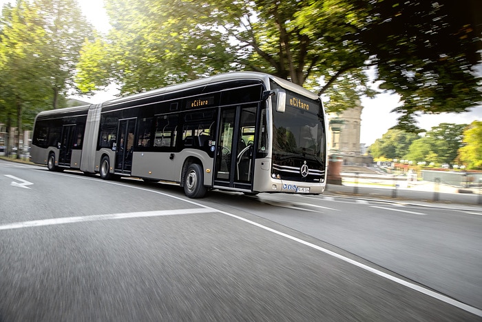 Elektromobilität im Fokus: Daimler Buses auf der Messe BUS2BUS in Berlin