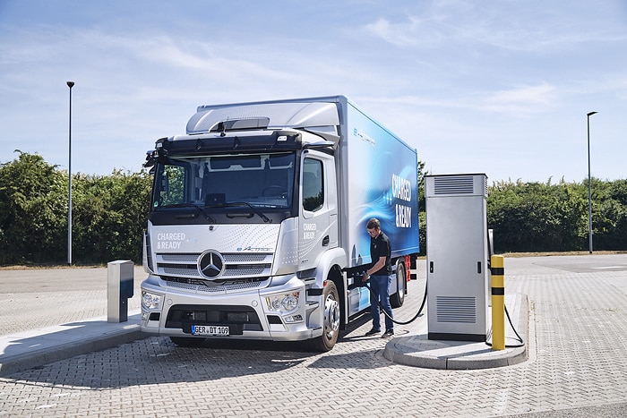 eActros Driving Experience