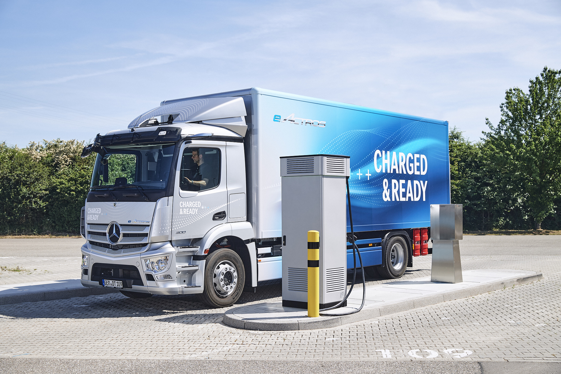 eActros Driving Experience