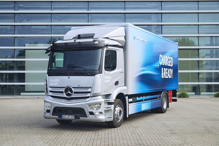 eActros Driving Experience