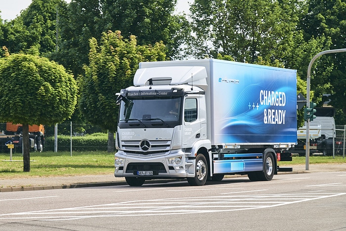 eActros Driving Experience