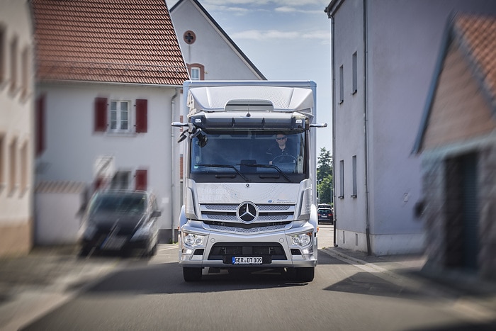 eActros Driving Experience