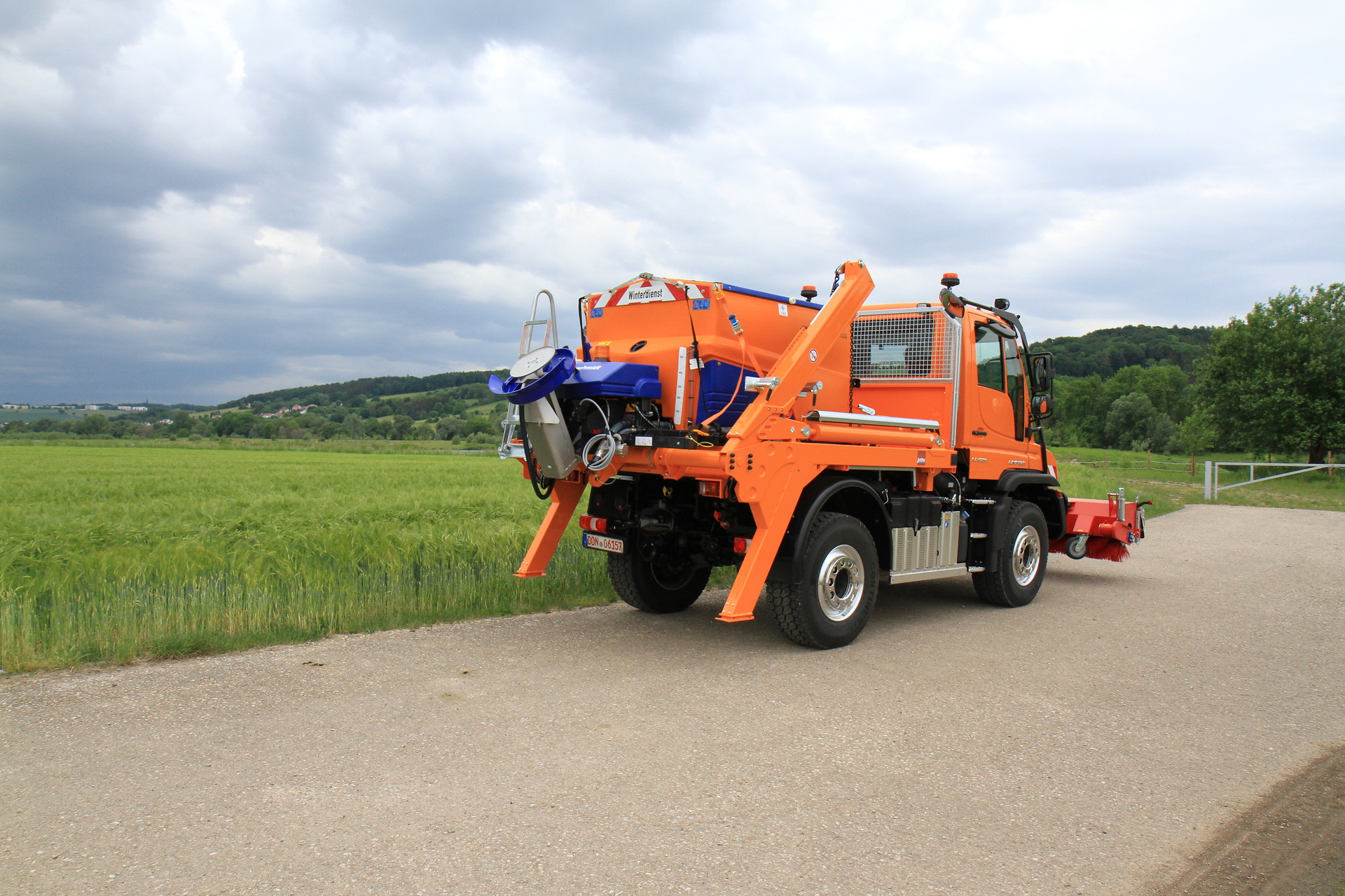 Mercedes-Benz Trucks showcases sustainable municipal mobility solutions at IFAT 2022 in Munich