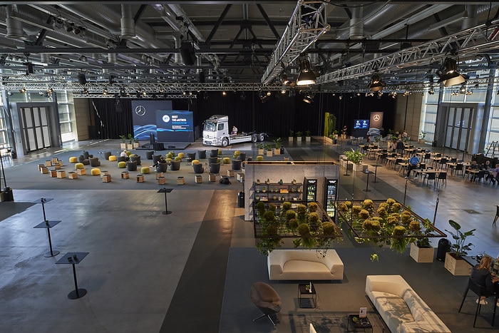 Mercedes-Benz Trucks Driving Experience