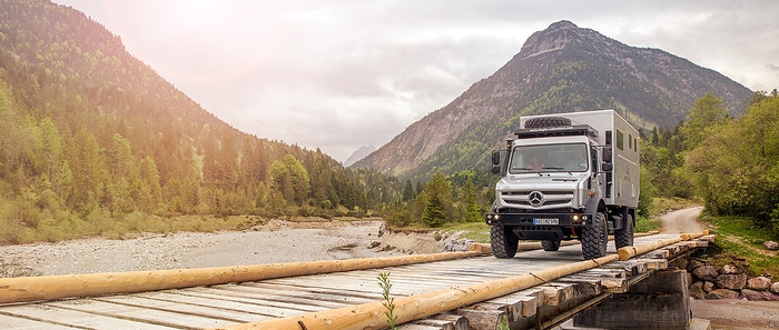 Both Unimog and Zetros voted Cross-Country Vehicle of the Year 2022 by off-road fans