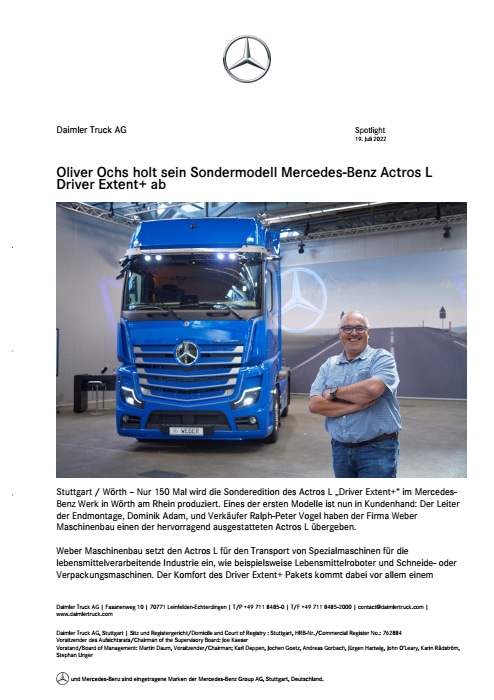 Oliver Ochs holt sein Sondermodell Mercedes-Benz Actros L Driver Extent+ ab