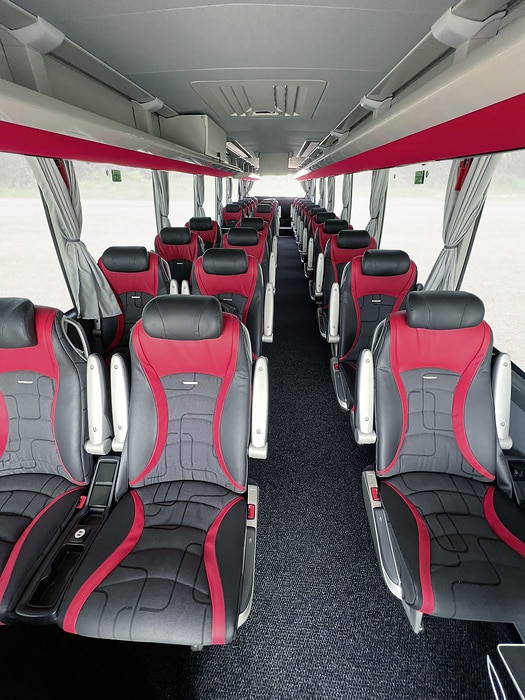 Donell Gruppenreisen: Spacious, new Setra