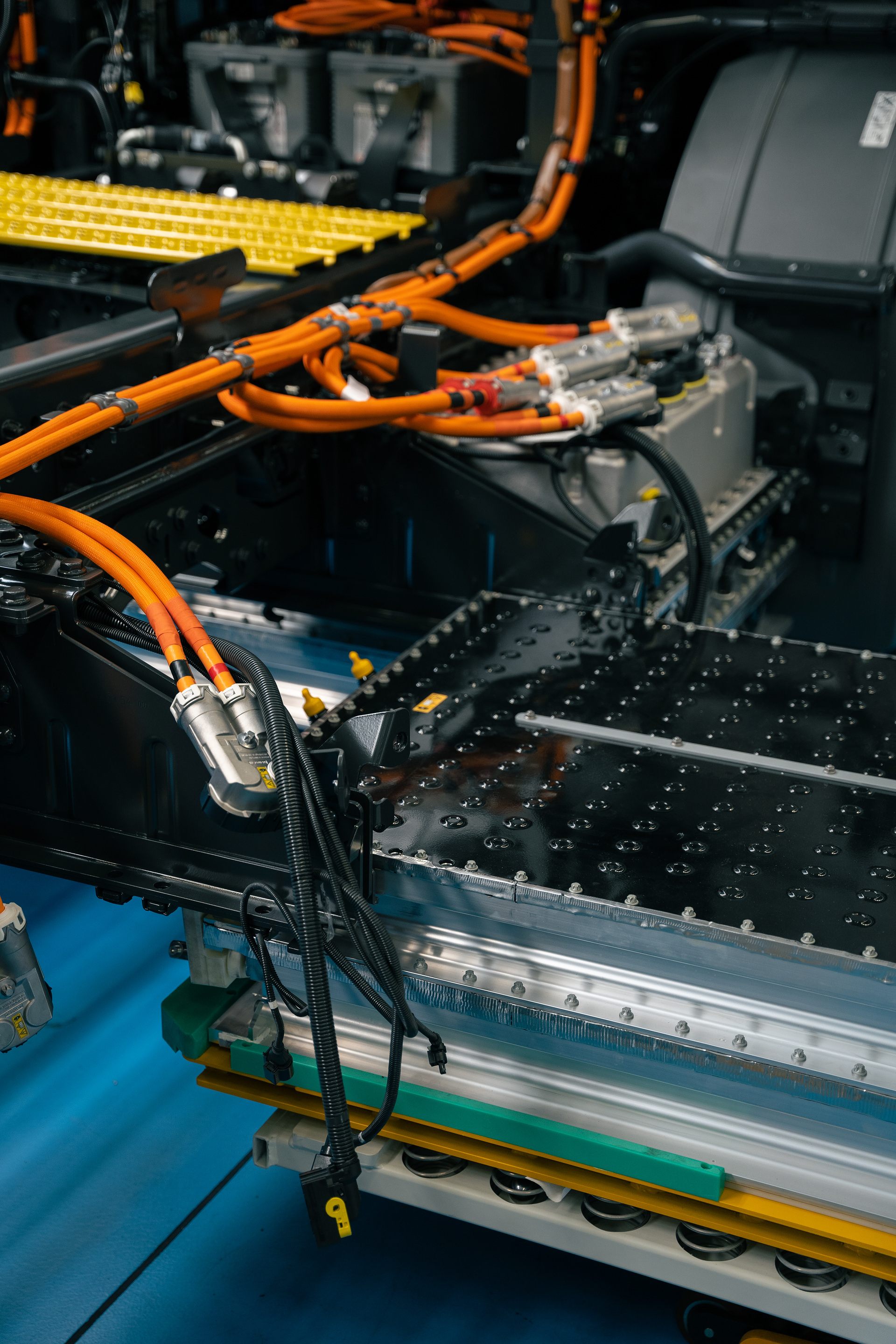 Elektrisch in Serie: Der Mercedes-Benz eEconic rollt im Werk Wörth vom Band Produktion eActros und eEconic