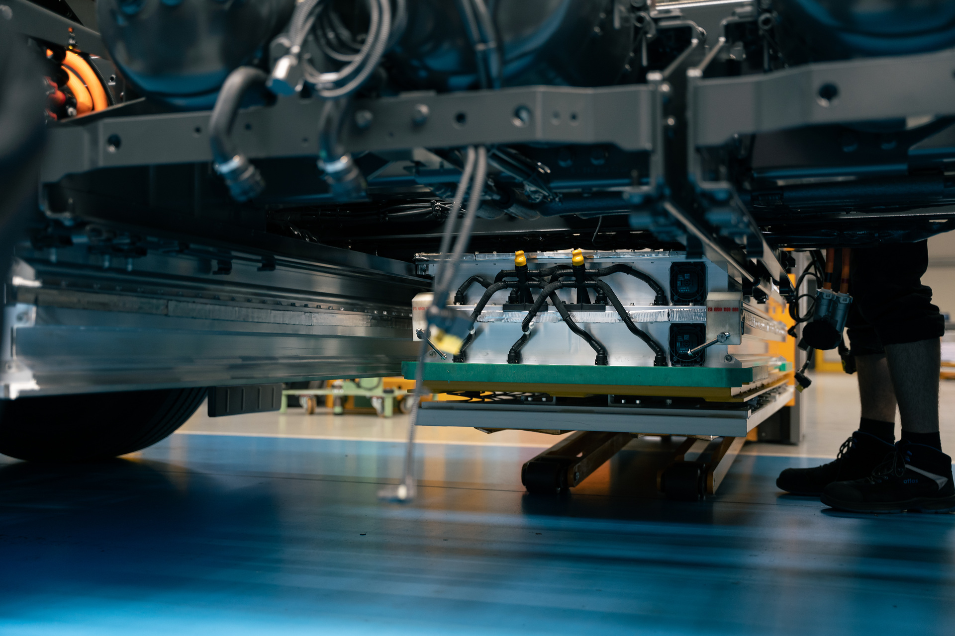 Elektrisch in Serie: Der Mercedes-Benz eEconic rollt im Werk Wörth vom Band Produktion eActros und eEconic