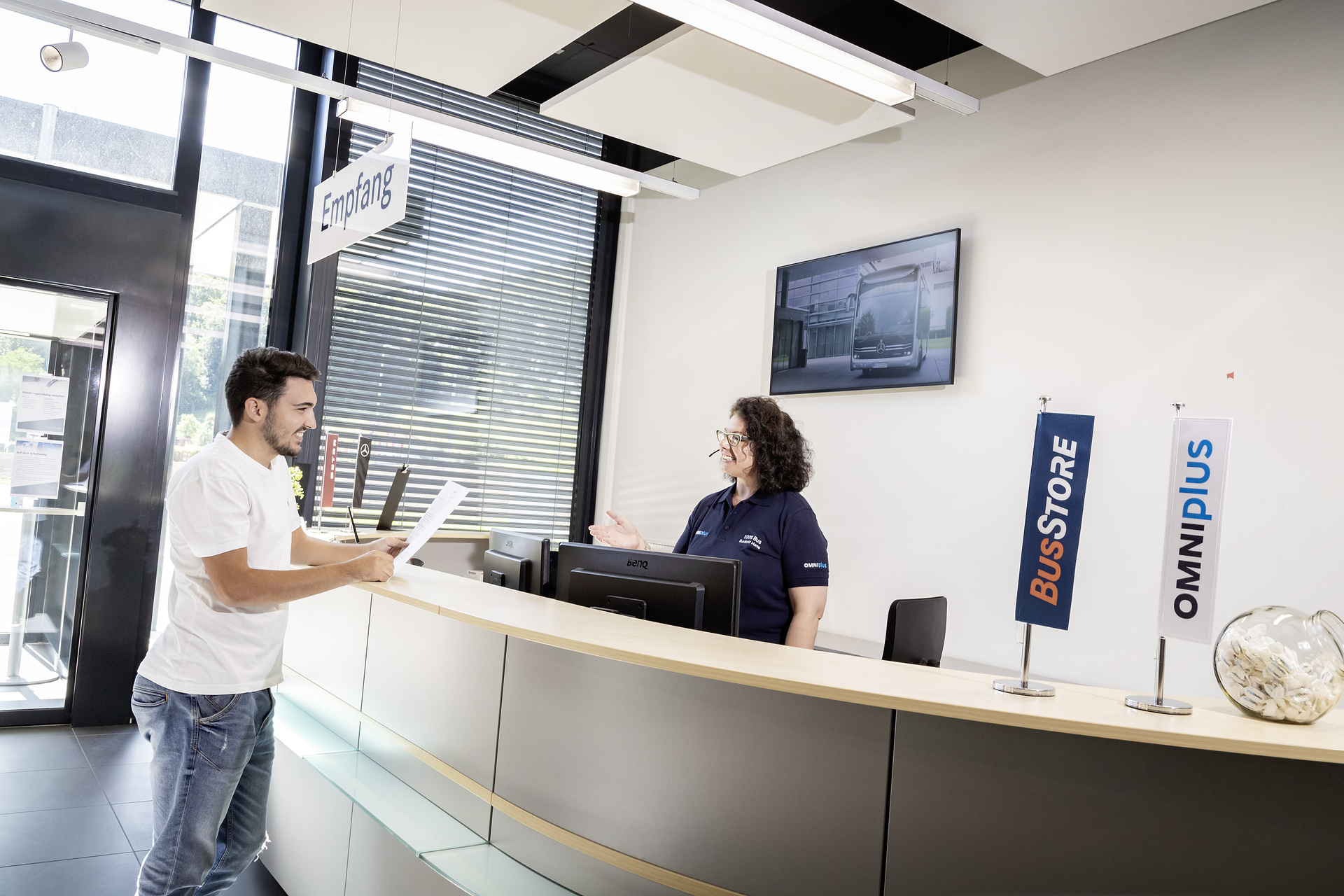EvoBus (Schweiz) AG, Busworld Home, OMNIplus, customer reception. Omniplus