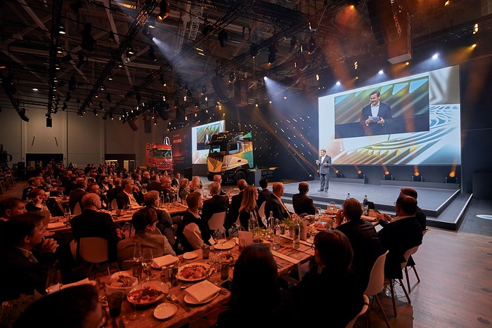Daimler Truck AG presents its Supplier Award for the first time as an independent company