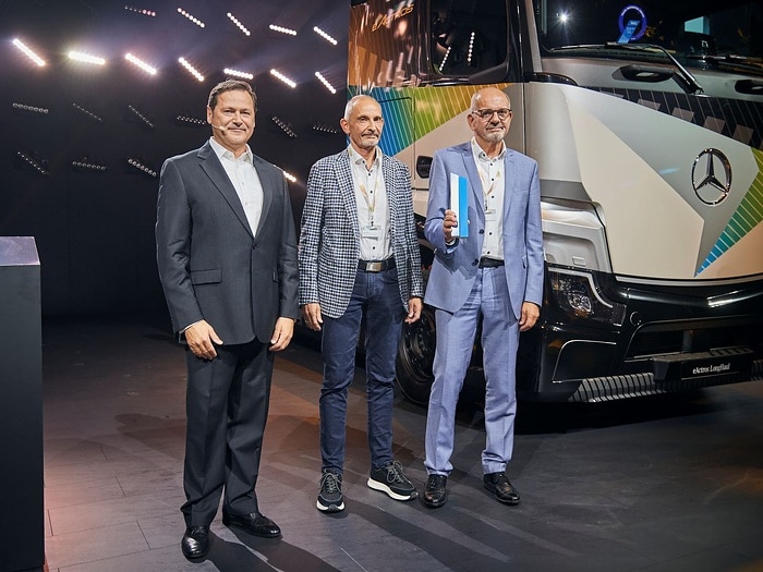 Daimler Truck AG presents its Supplier Award for the first time as an independent company