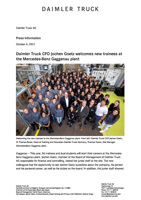 Daimler Truck CFO Jochen Goetz welcomes new trainees at the Mercedes-Benz Gaggenau plant