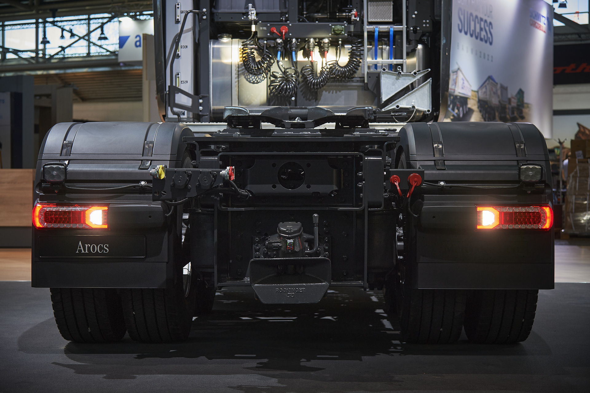 Mercedes-Benz Trucks präsentiert auf der bauma 2022 innovative Lkw für einen nachhaltigen und sicheren Bauverkehr Mercedes-Benz Trucks präsentiert auf der bauma 2022 innovative Lkw für einen nachhaltigen und sicheren Bauverkehr
