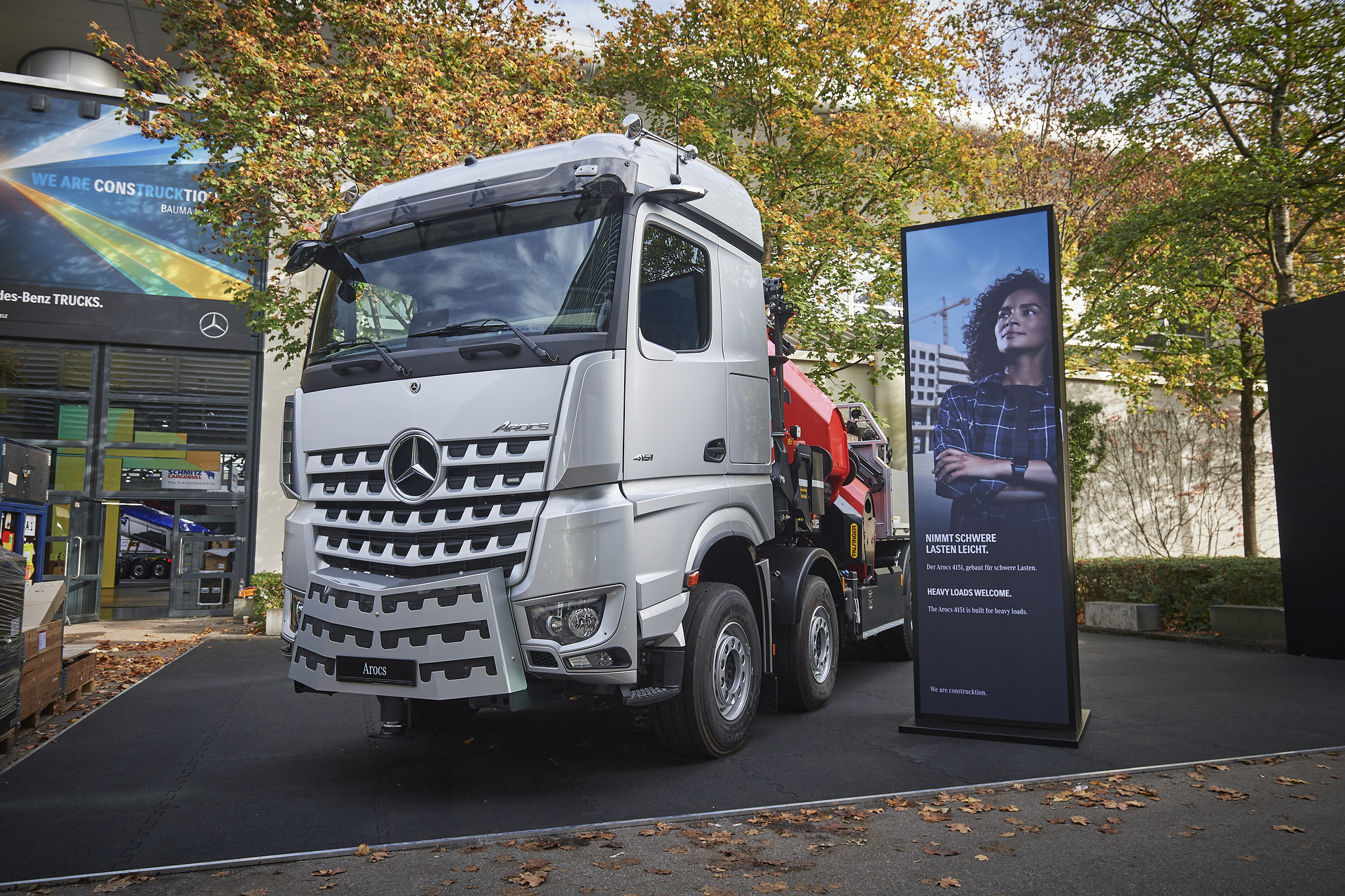 Mercedes-Benz Trucks präsentiert auf der bauma 2022  innovative Lkw für einen nachhaltigen und sicheren Bauverkehr