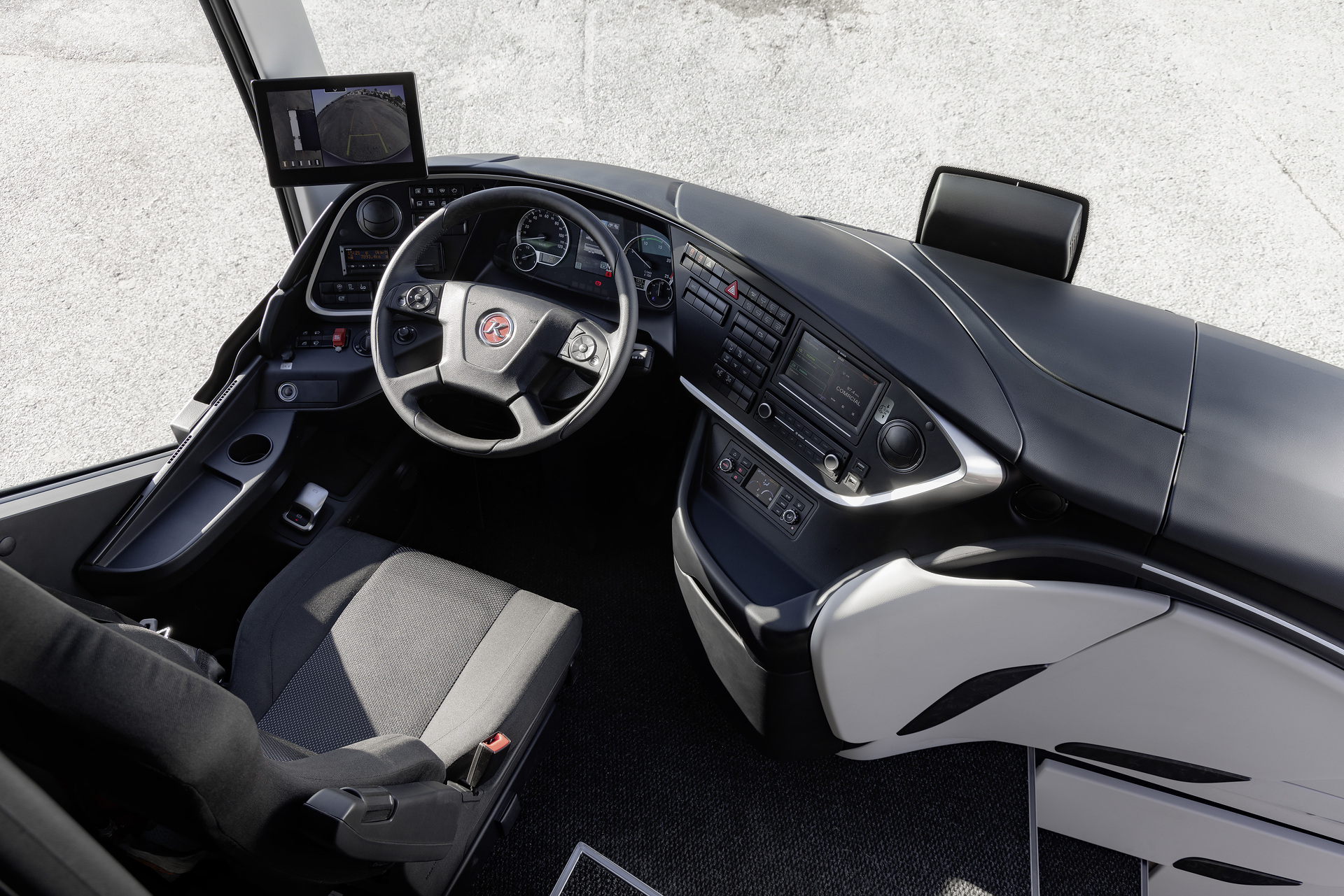 Setra coach 2022, Setra TopClass 516 HDH, Interior, brocade gold, OM 471 rated at 375 kW/510 hp, displacement 12.8 l, 8-speed Mercedes PowerShift, Active Brake Assist 5, Predictive Powertrain Control,Active Drive Assist 2, Driver Score, Lane Assist, Sideguard Assist, 360 degrees camera, LED headlamps, length/width/height: 13325/2550/3880 mm, seating: 1/48. Setra TopClass