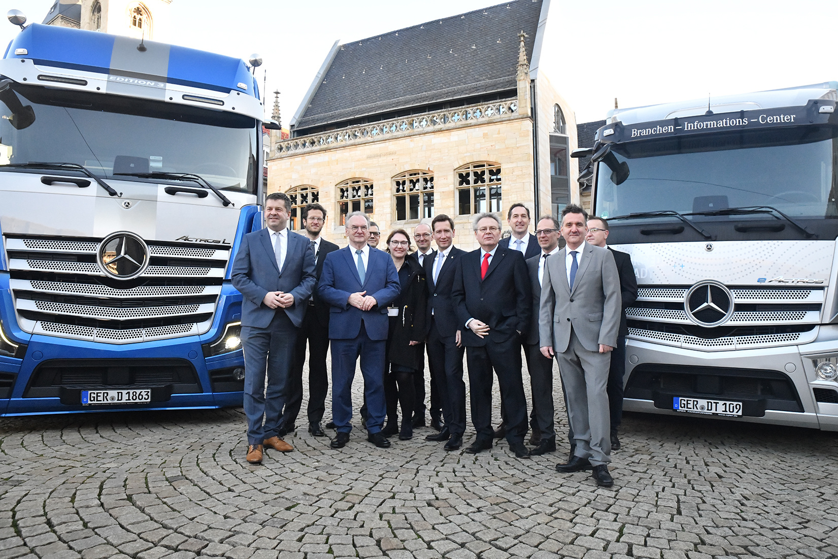 Mercedes-Benz Trucks sets up central logistics hub for the global supply of spare parts in Halberstadt, Saxony-Anhalt