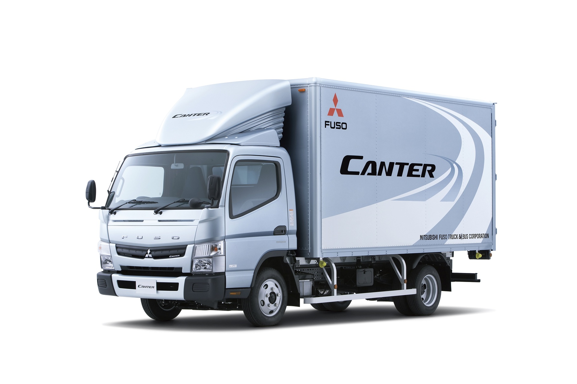2010_Canter full model change Leicht-Lkw FUSO Canter feiert 60-jähriges Jubiläum