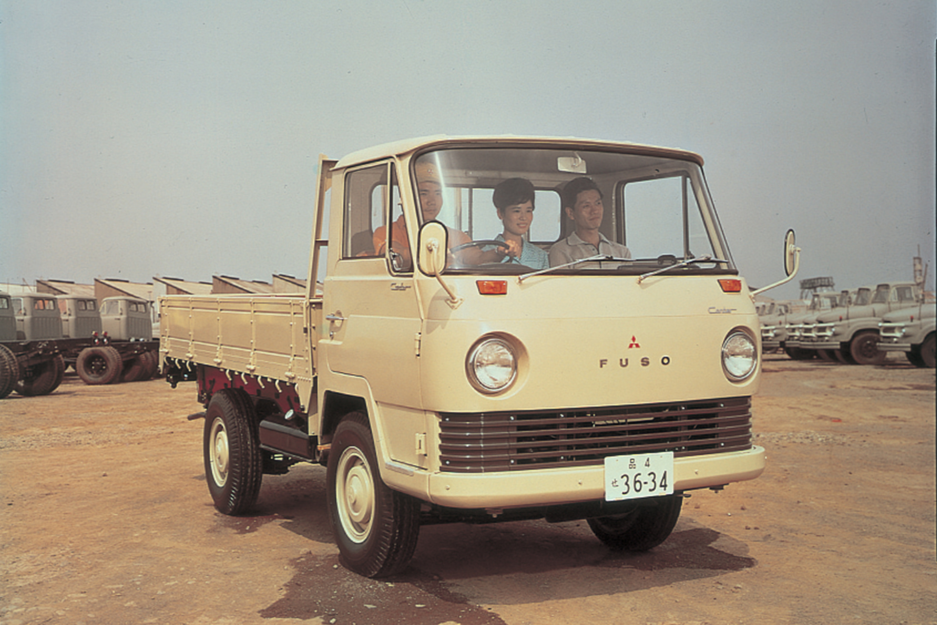 1963-T720 Leicht-Lkw FUSO Canter feiert 60-jähriges Jubiläum