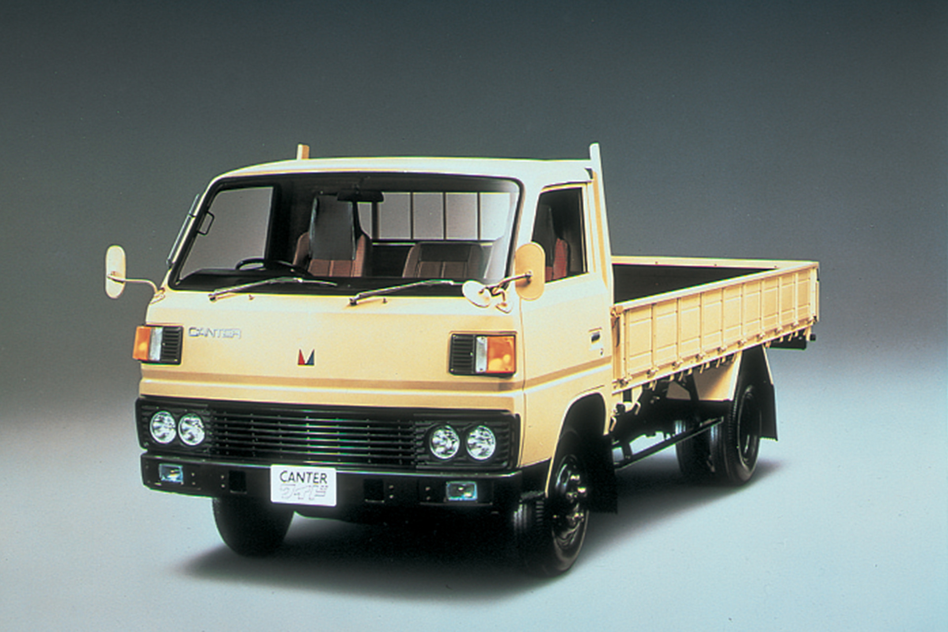 1978-Canter Leicht-Lkw FUSO Canter feiert 60-jähriges Jubiläum