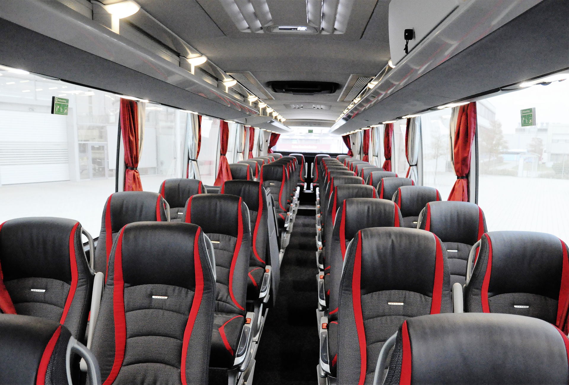 Der neue Reisebus von Reisedienst Bölck ist mit 44 Sitzen ausgestattet Setra ComfortClass für Reisedienst Bölck