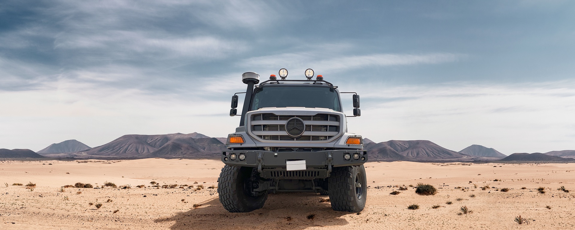 Built for logistical and tactical challenges: Mercedes-Benz Special Trucks will be showcasing tailor-made military trucks for demanding operations even under extreme conditions at IDEX 2023 in Abu Dhabi