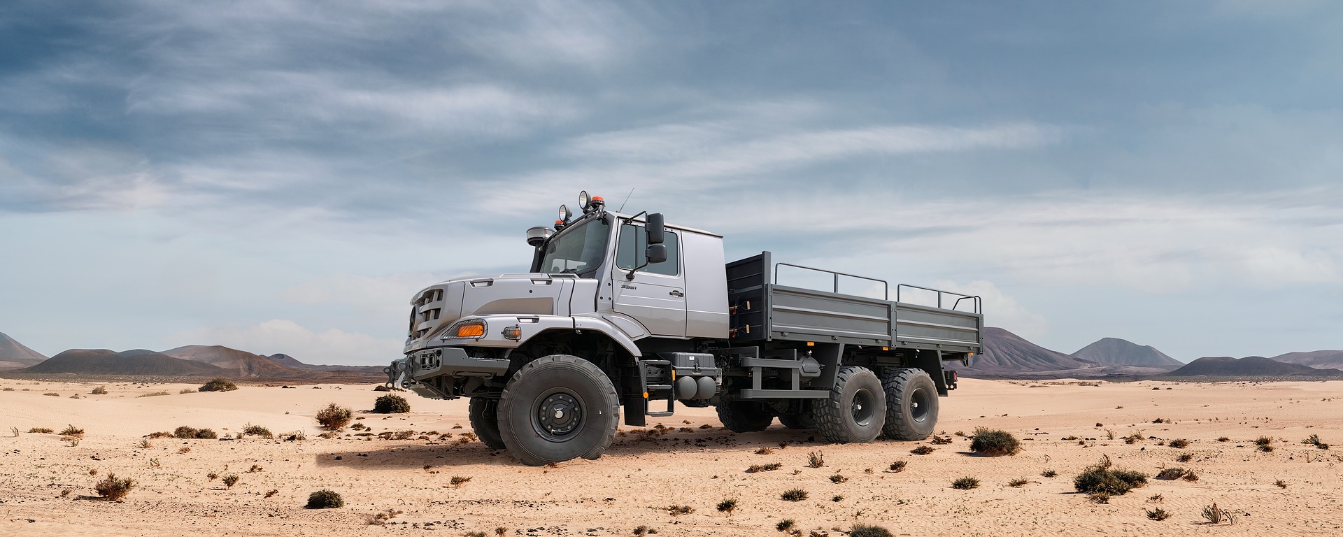 Built for logistical and tactical challenges: Mercedes-Benz Special Trucks will be showcasing tailor-made military trucks for demanding operations even under extreme conditions at IDEX 2023 in Abu Dhabi Built for logistical and tactical challenges: Mercedes-Benz Special Trucks will be showcasing tailor-made military trucks for demanding operations even under extreme conditions at IDEX 2023 in Abu Dhabi